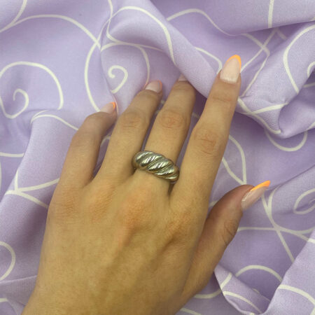 Ατσάλινο δαχτυλίδι κρουασάν