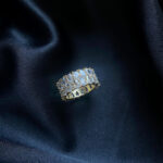 Ατσάλινο δαχτυλίδι με ζιργκόν δάκρυ