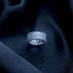 Ατσάλινο δαχτυλίδι με ζιργκόν δάκρυ